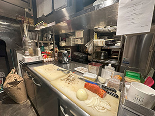 神田レストラン写真14　キッチン