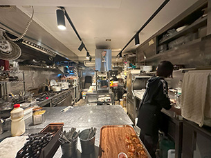 神田レストラン写真15　キッチン